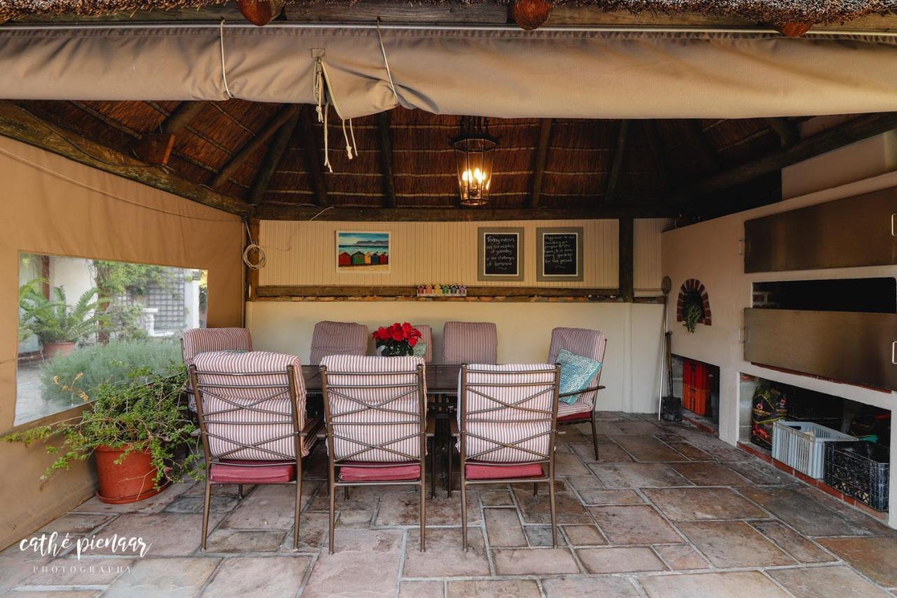A Tuscan Villa Guest House Fish Hoek Esterno foto