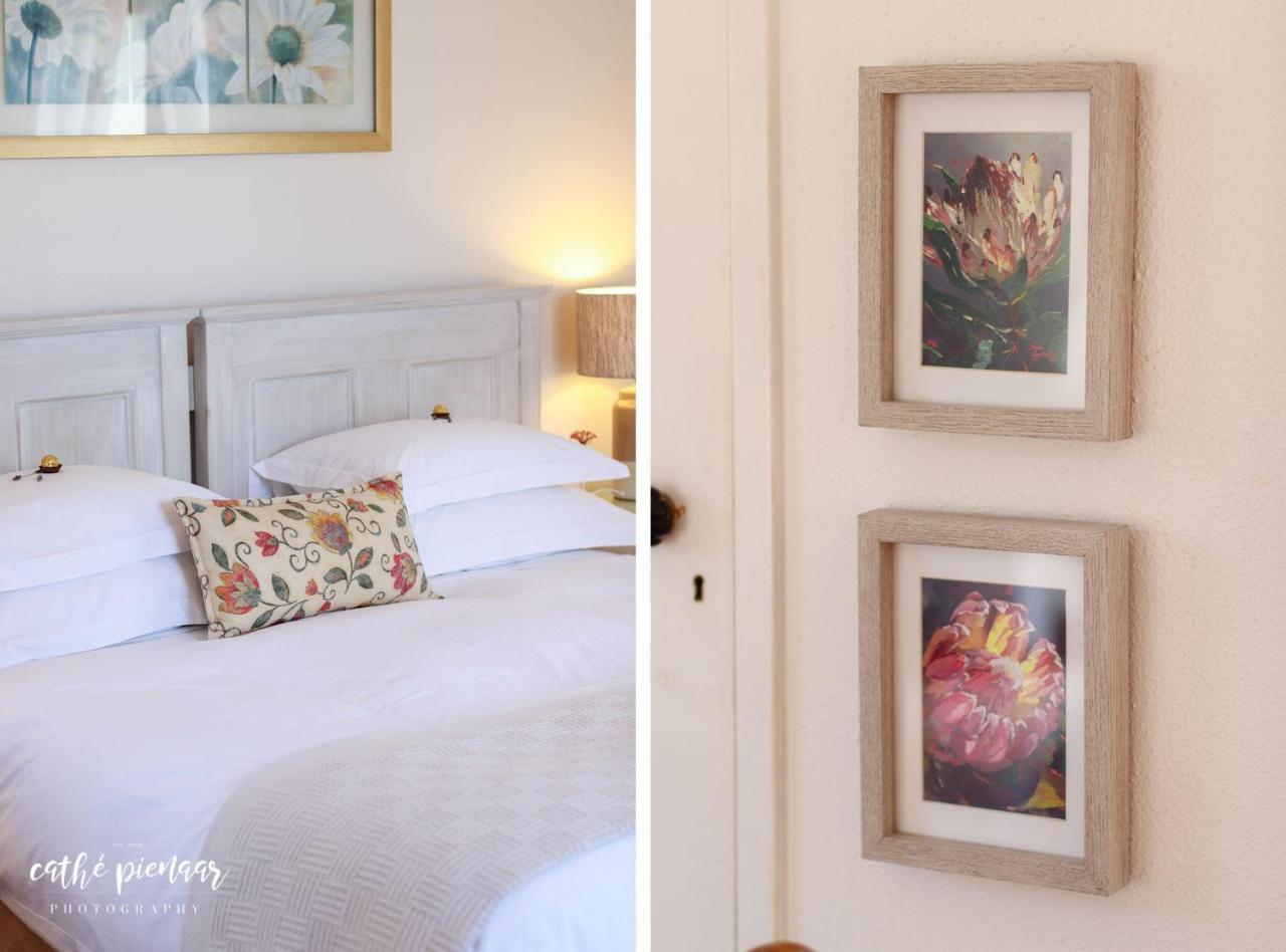 A Tuscan Villa Guest House Fish Hoek Esterno foto